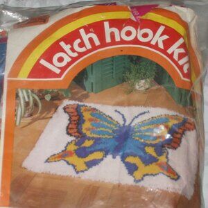 HAND CRAFTED #1427 - Colorful Butterfly Latch Hook Kit Boho